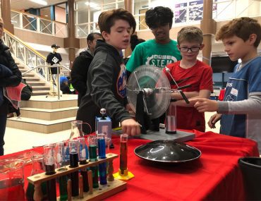 Children do experiments